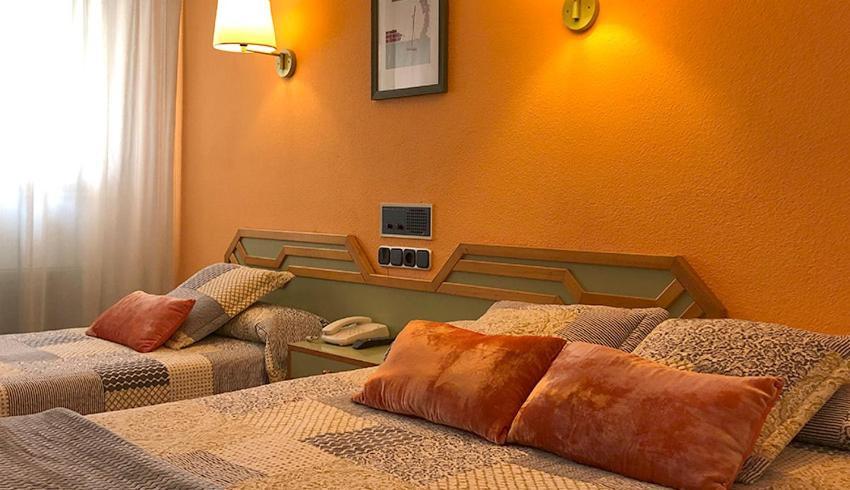 Hotel Alda Guijuelo Esterno foto