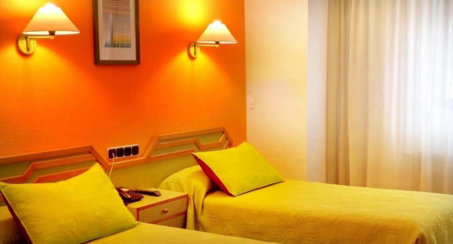 Hotel Alda Guijuelo Esterno foto