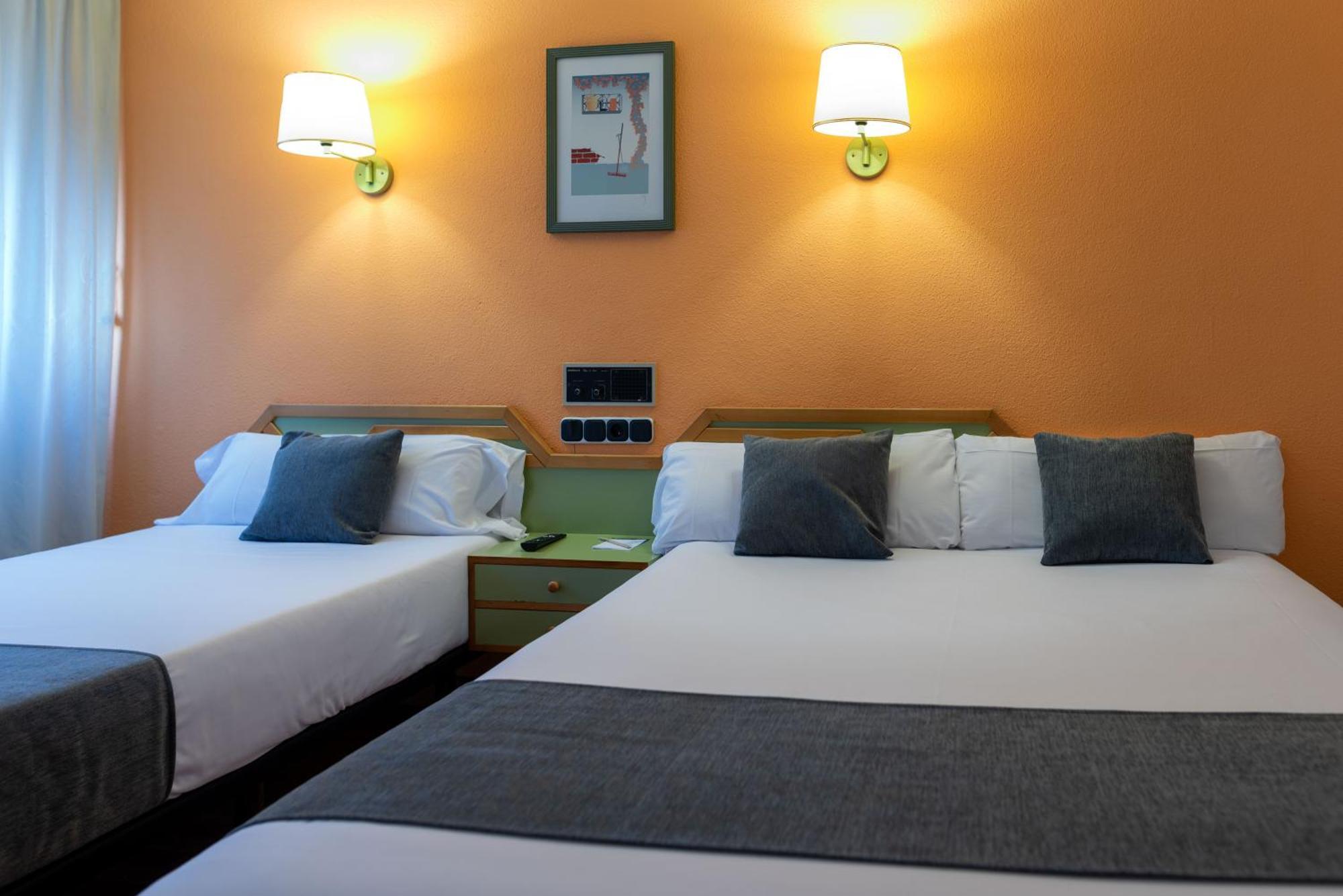 Hotel Alda Guijuelo Esterno foto
