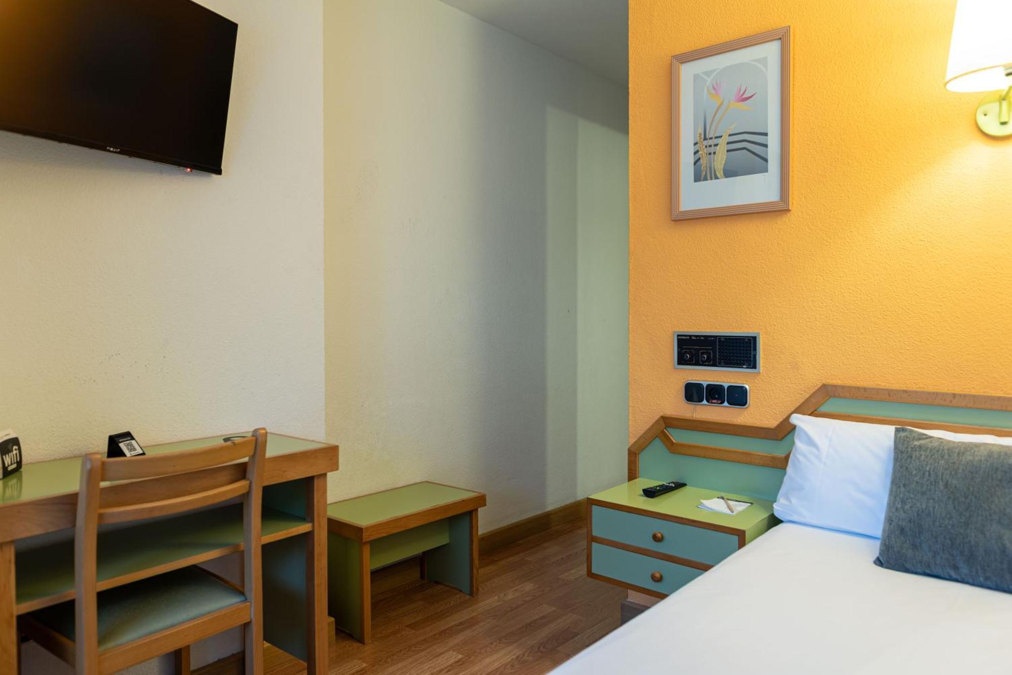 Hotel Alda Guijuelo Esterno foto