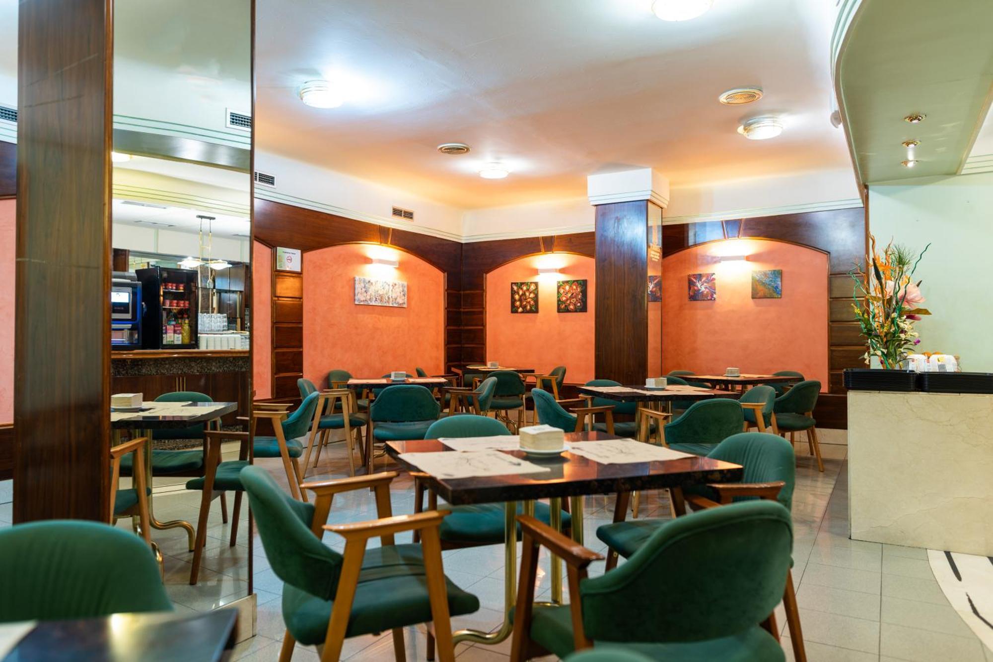 Hotel Alda Guijuelo Esterno foto